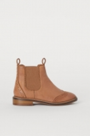  Botas Chelsea de piel 23.99 €
