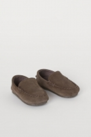  Mocasines de ante 11.99 €