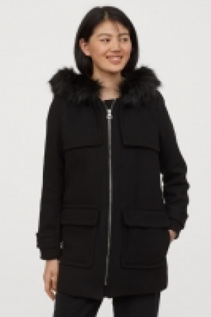  Abrigo con capucha 38.99 €