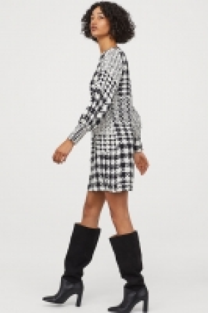  Vestido con escote barco 22.99 €