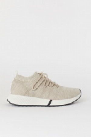  Deportivas en punto menguado 19.99 €