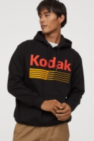  Sudadera estampada con capucha 19.99 €