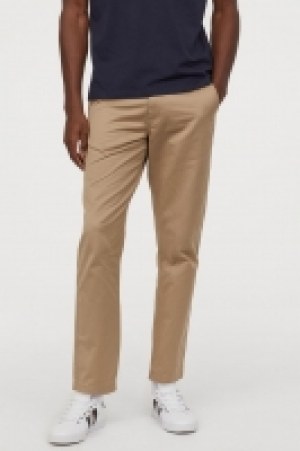  Chinos en sarga de algodón 15.99 €