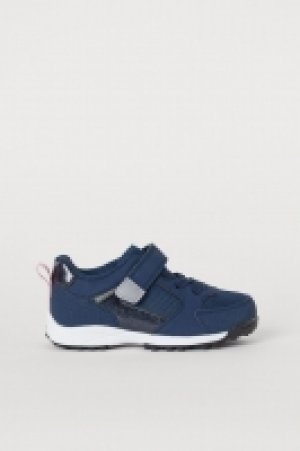  Deportivas impermeables 11.99 €