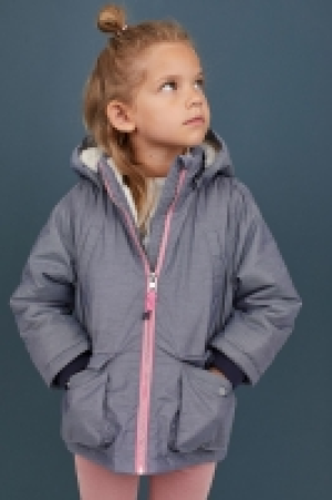  Chaqueta acolchada con capucha 19.99 €