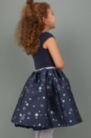  Vestido con falda con vuelo 12.99 €