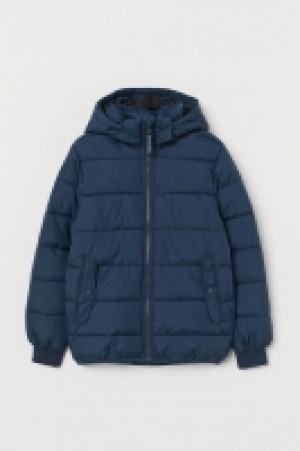  Chaqueta acolchada con capucha 25.99 €