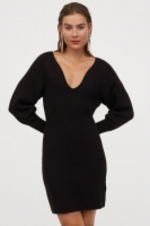  Vestido en punto de canalé 41.99 €