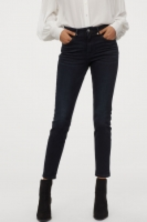 HM   Push-up Shaping High Jeans