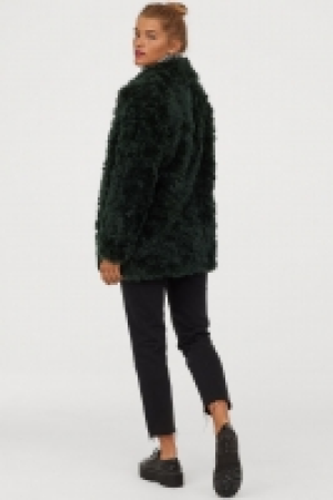  Chaqueta en pelo sintético 17.99 €