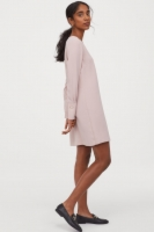  Vestido con escote de pico 19.99 €