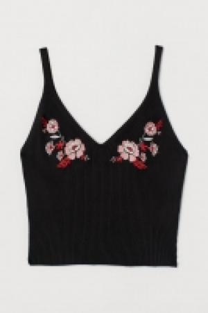  Top de tirantes con bordado 7.99 €
