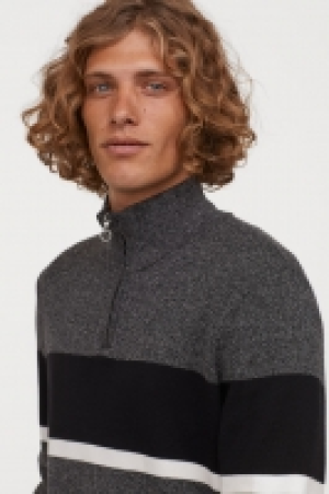  Jersey con cuello elevado 9.99 €