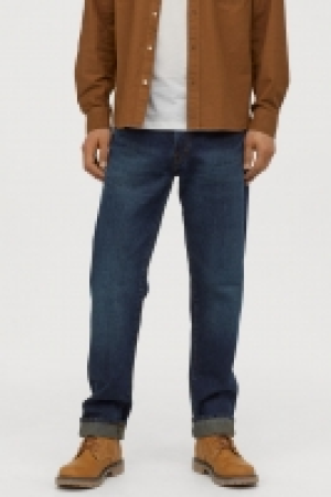  Straight Jeans 16.99 €
