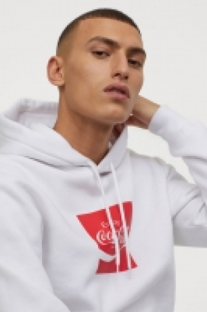  Sudadera estampada con capucha 14.99 €