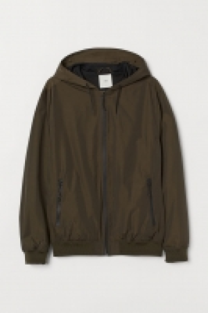  Chaqueta con capucha 19.99 €