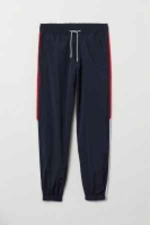  Joggers 19.99 €