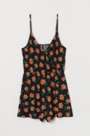  Mono corto con escote de pico 5.99 €