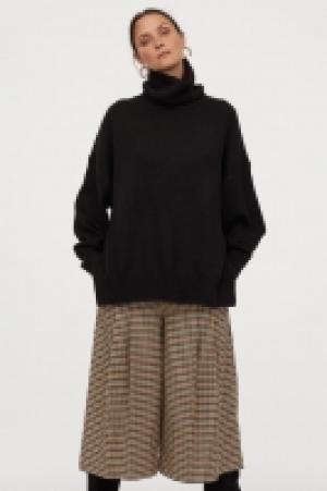  Jersey de punto de cuello alto 17.99 €