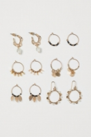  6 pares de pendientes 8.99 €