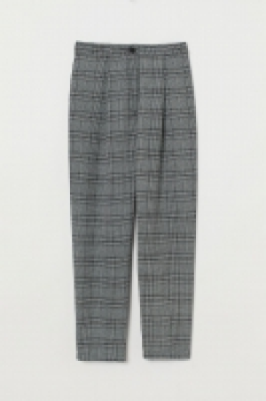  Pantalón amplio 10.99 €