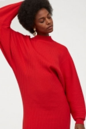  Vestido en punto de canalé 19.99 €