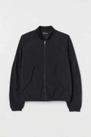  Cazadora bomber de nailon 19.99 €
