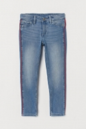  Skinny Fit Jeans 19.99 €
