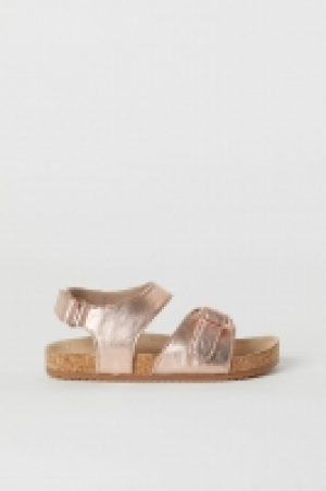  Sandalias de ante 19.99 €