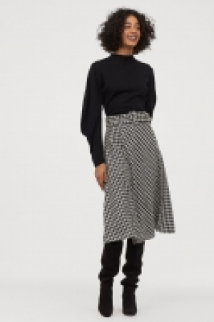 HM   Falda en tejido de jacquard