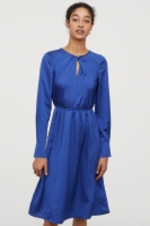  Vestido de satén 14.99 €