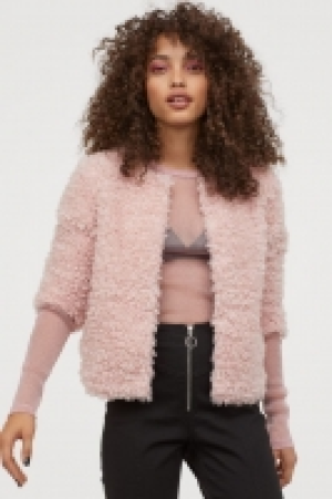  Chaqueta en pelo sintético 15.99 €