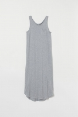  Vestido largo de punto 11.99 €