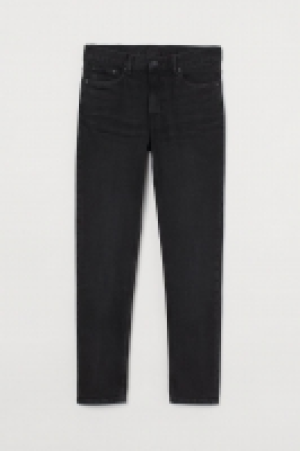  Slim Jeans 17.99 €