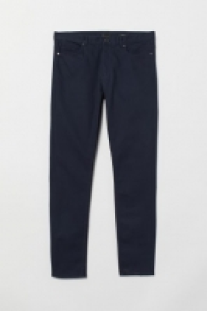  Pantalón de sarga Skinny Fit 12.99 €