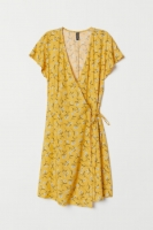  Vestido cruzado con estampado 8.99 €