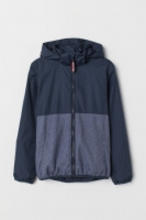  Chaqueta cortavientos polar 12.99 €
