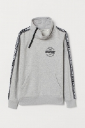 Sudadera con cuello elevado 12.99 €
