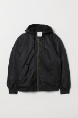  Cazadora bomber con capucha 28.99 €