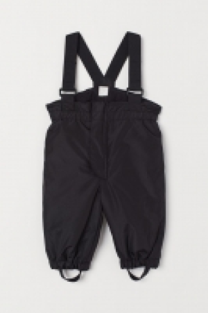  Pantalón outdoor con tirantes 11.99 €