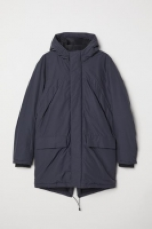  Parka acolchada con capucha 69.99 €