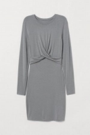  Vestido con lazada 13.99 €