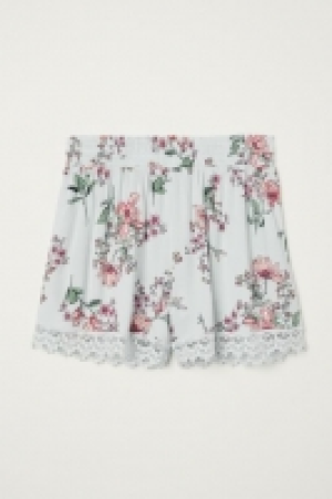  Pantalón corto amplio 11.99 €