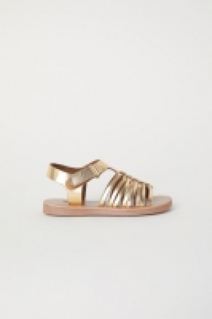  Sandalias de piel 20.99 €