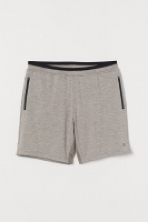  Pantalón corto de correr 17.99 €