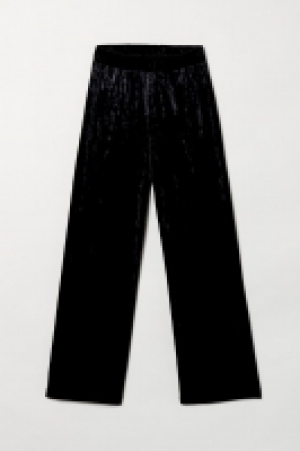  Pantalón amplio sin cierre 13.99 €