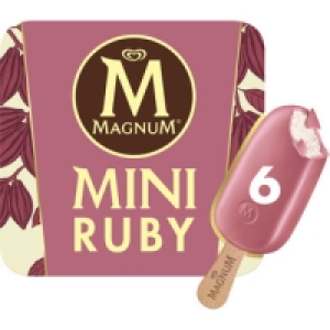 MAGNUM Mini Ruby helado con cobertura de chocolate de fresa