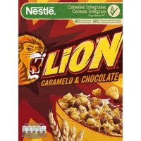 Hipercor  NESTLE Lion cereales integrales con caramelo y chocolate est