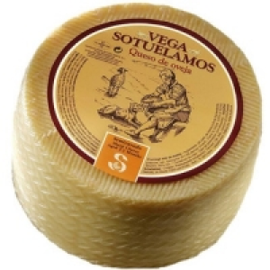 VEGA SOTUELAMOS queso semicurado de oveja elaborado con lech