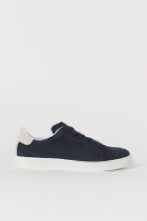  Zapatillas deportivas de ante 44.99 €
